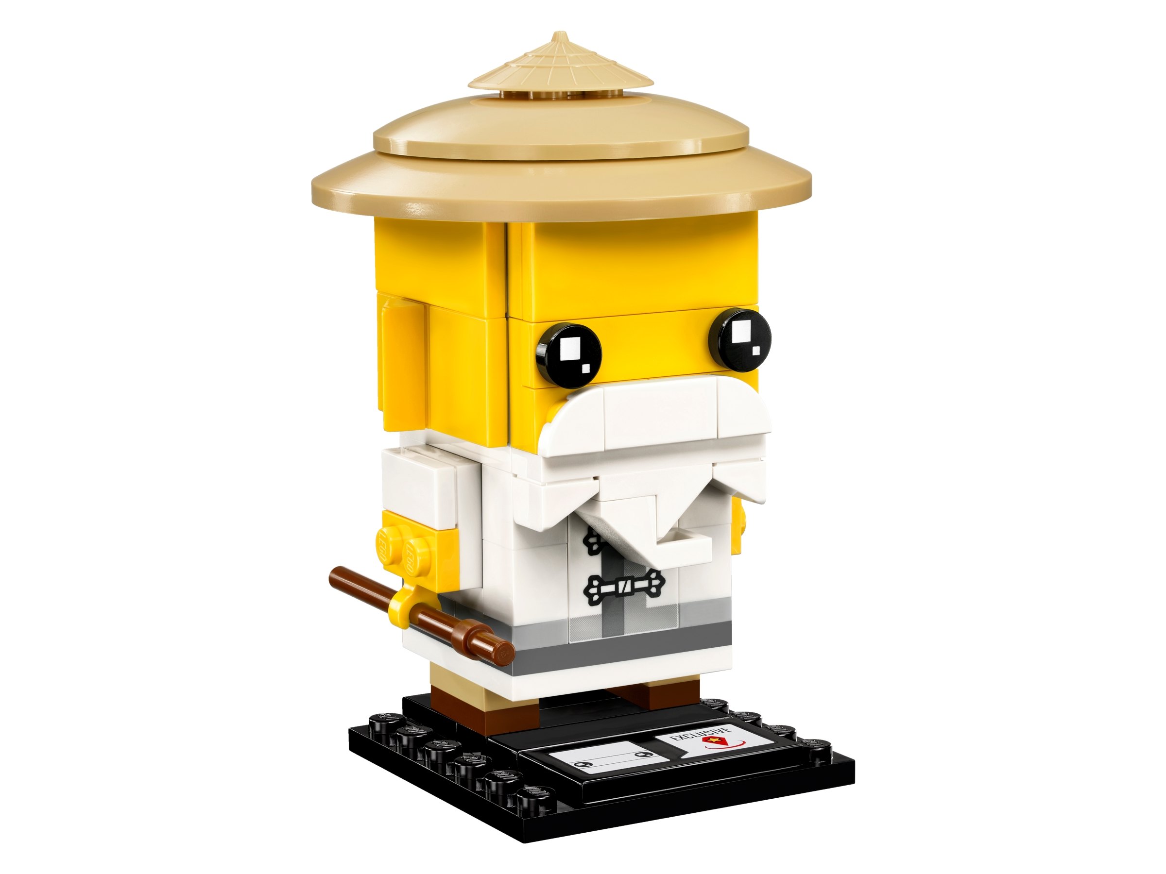 BrickHeadz à tête jaune et yeux noirs sous un large chapeau beige, avec moustache et barbe blanches, kimono imprimé, bâton brun et socle noir.